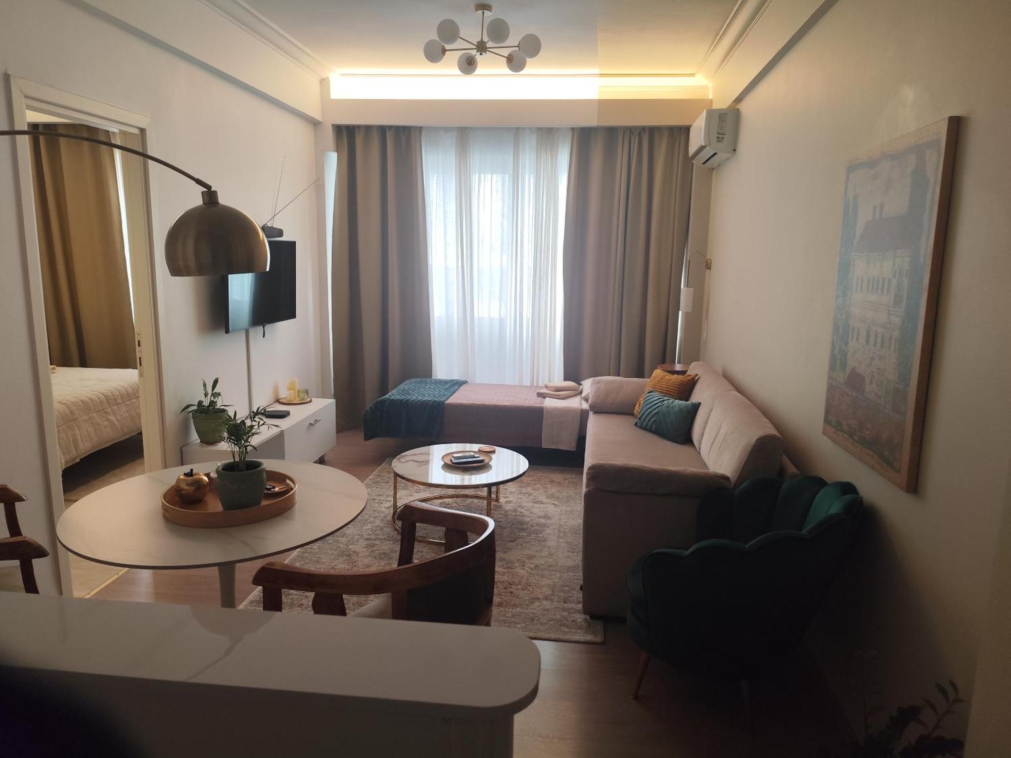 Syntagma Hideaway Luxury Apartment